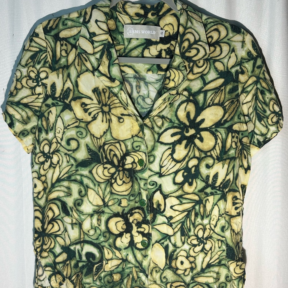 Jams World Yellow and Green Short Sleeve Button Down Shirt Size Small